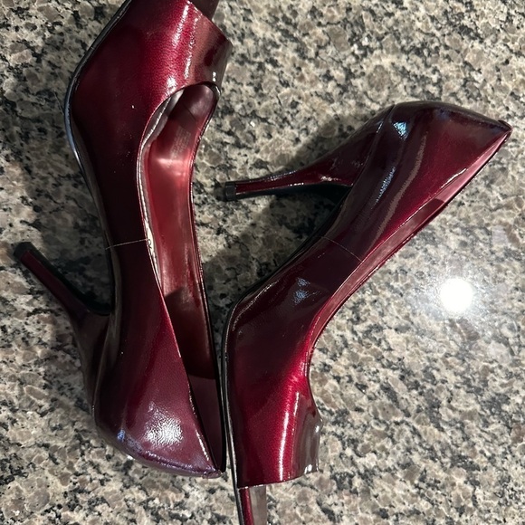 BCBGeneration Ruby Red Heels - Picture 3 of 5